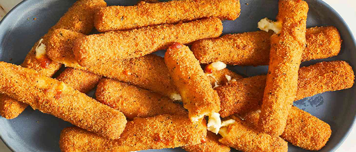 Mozzarella Sticks (6) 